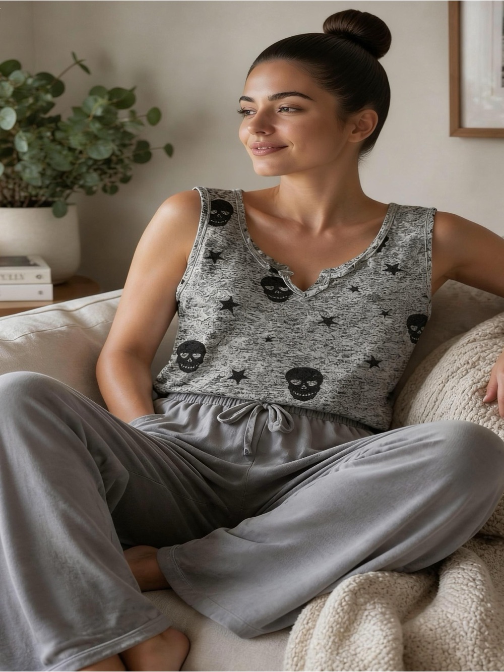 Vintage Havana Heather Gray Skull & Star Sleeveless Knit Tank